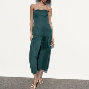 Zara topstitched midi dress midi dress  green size  M, L